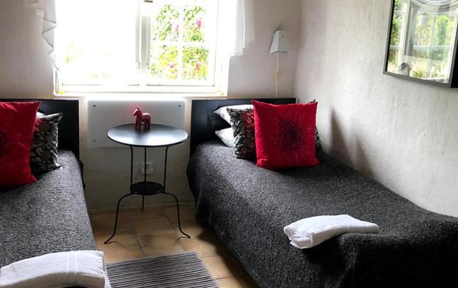 Sodergarda Ostra Bed & Breakfast Hammenhog Luaran gambar